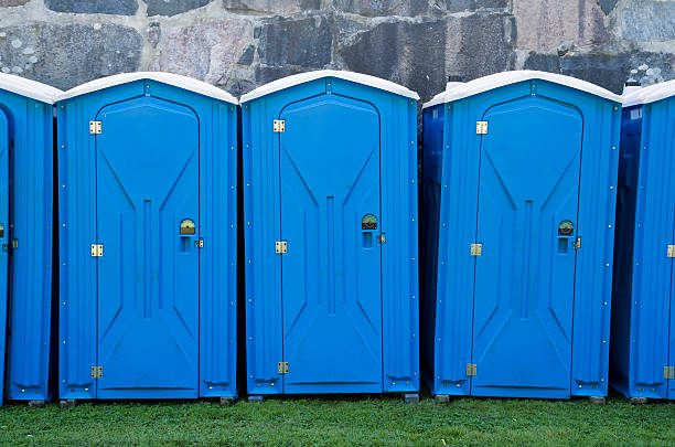 Portable Restroom Setup and Delivery in Mount Vista, WA